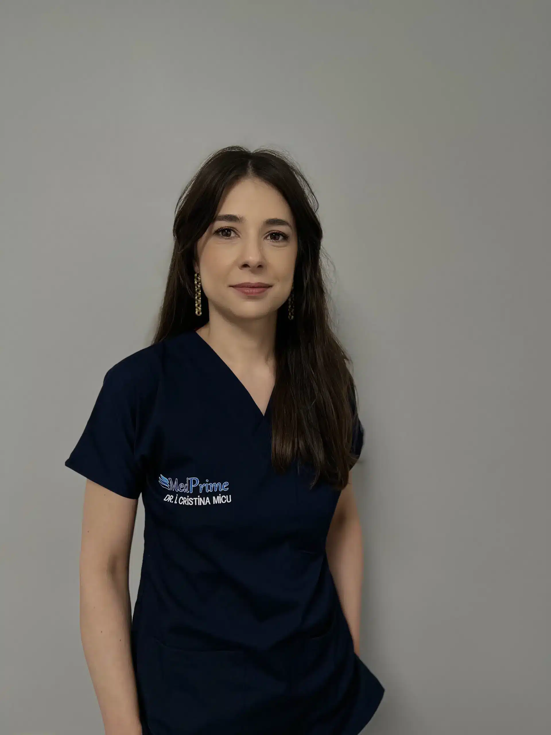 Asist. Univ. Dr. Iulia Cristina Micu, medic primar parodontologie la MedPrime